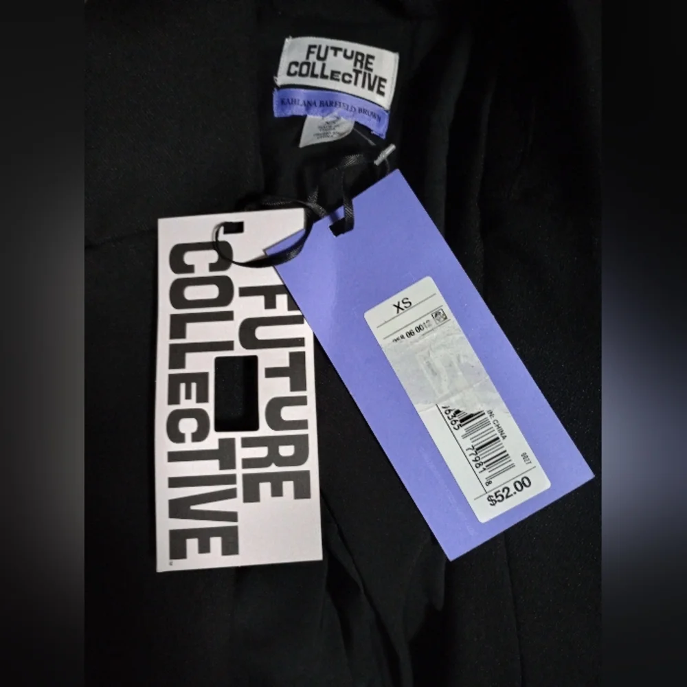 NWT Future Collective Kahlana Barfield Brown - Black Belted Relaxed Fit Blazer - Picture 7 of 8